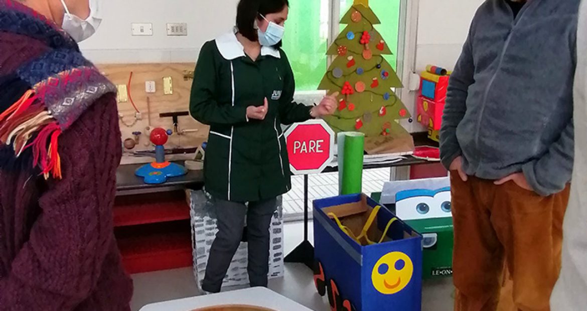 ISA INTERCHILE apoya al jardín infantil de Polpaico con equipo de generación de agua purificada.